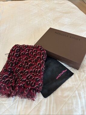 Louis Vuitton Burgundy and Black Leopard Print Wool Scarf